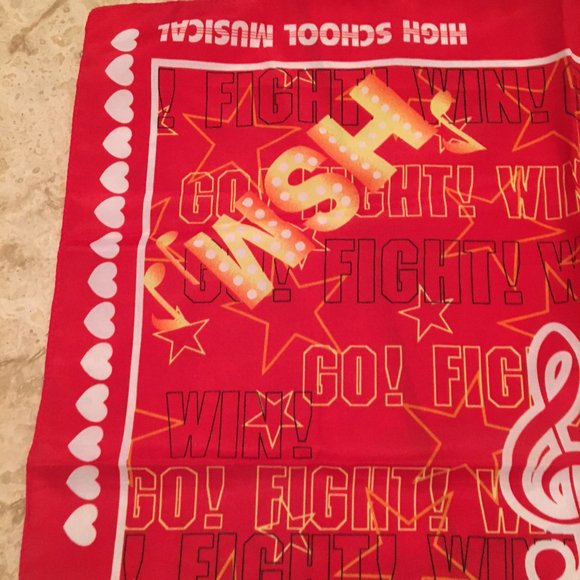 Like NEW High School Musical souvenir scarf - Picture 4 of 6